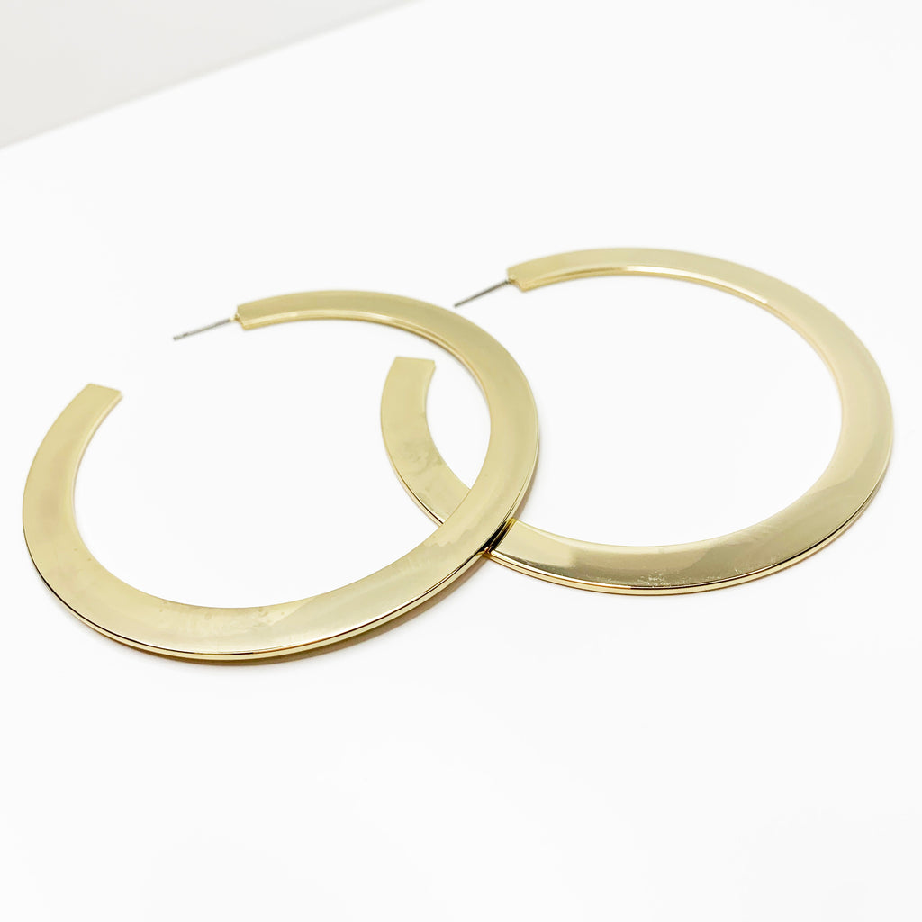 Flat gold hoop earrings 
